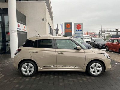 Gebraucht Suzuki Swift Comfort+ 83 PS (61 kW) 2025 Beige Limousine