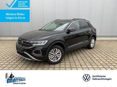 Gebraucht VW T-Roc Life 110 PS (80 kW) 2024 Keine angabe schwarz (deep black perleffekt) metallic SUV