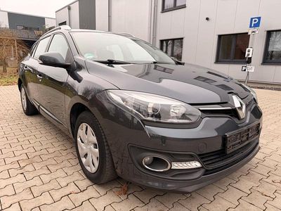 Gebraucht Renault Mégane GrandTour Initiale Paris 110 PS (80 kW) 2014 Grau eclipse Kombi