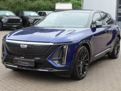 Gebraucht Cadillac LYRIQ 388 kW (528 PS) 2024 Blau SUV