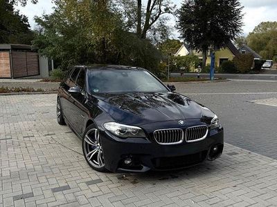 Gebraucht BMW 525 M Sport 218 PS (160 kW) 2015 Schwarz Kombi