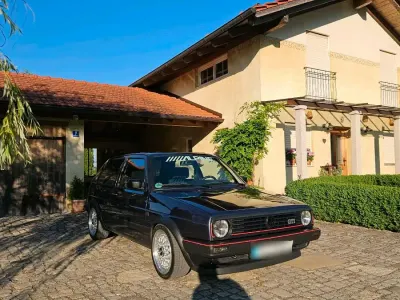 Gebraucht VW Golf II GTI 139 PS (102 kW) 1988 Blau Kleinwagen