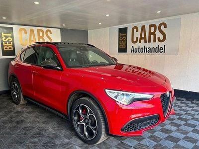 Rot Gebraucht 2019 Alfa Romeo Stelvio Tech Edition SUV | 22.200 € (Etwas zu teuer)
