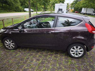 Gebraucht Ford Fiesta 68 PS (50 kW) 2011 Andere farben Kleinwagen