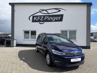 Gebraucht VW Touran Comfortline 150 PS (110 kW) 2023 Blau Van / Kleinbus
