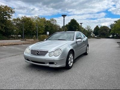 Mercedes C180
