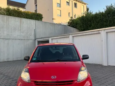 Gebraucht Daihatsu Sirion 91 PS (66 kW) 2010 Rot Kleinwagen