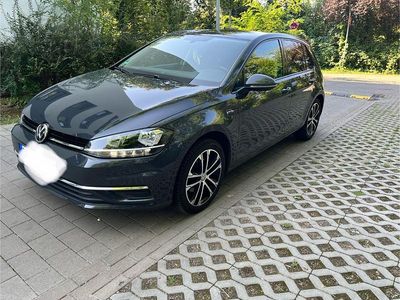 Gebraucht VW Golf VII Sound 150 PS (110 kW) 2017 Grau Limousine