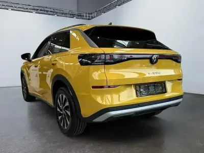Neu VW T-Roc Life 116 PS (85 kW) 2026 SUV