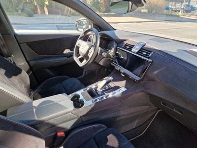 Begagnad DS Automobiles DS7 Crossback Performance Line Plus 131 HK (96 kW) 2024 Grå SUV