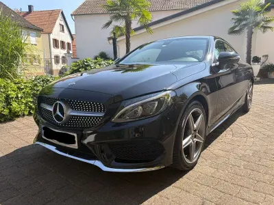 Gebraucht Mercedes C180 AMG line 156 PS (114 kW) 2017 Schwarz Coupé