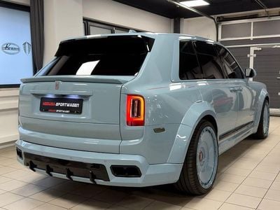 Gebraucht Rolls Royce Cullinan 571 PS (419 kW) 2023 Bespoke blue SUV