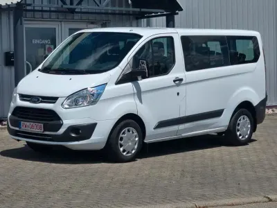 Gebraucht Ford Transit Trend 131 PS (96 kW) 2016 Weiß Van / Kleinbus