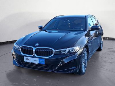 Gebraucht BMW 320e Sport Line 163 PS (119 kW) 2022 Schwarz Kombi
