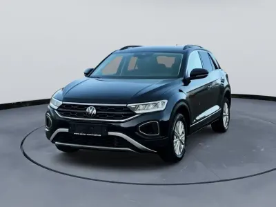 Gebraucht VW T-Roc Life 150 PS (110 kW) 2025 Schwarz SUV