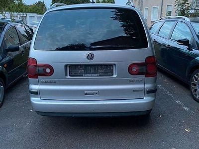 VW Sharan