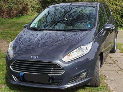 gebraucht Ford Fiesta 1,0 Titanium