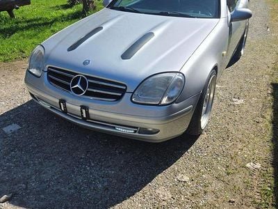 Usata Mercedes SLK200 150 CV (110 kW) 1999 Argento Cabrio