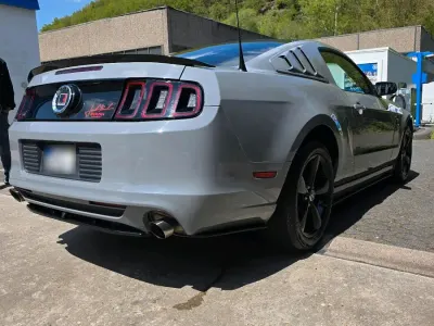 Gebraucht Ford Mustang 307 PS (225 kW) 2013 Grau Coupé