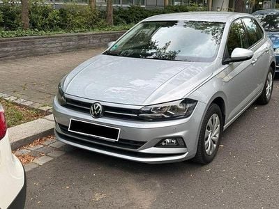 Gebraucht VW Polo Comfortline 95 PS (69 kW) 2019 Grau Kleinwagen