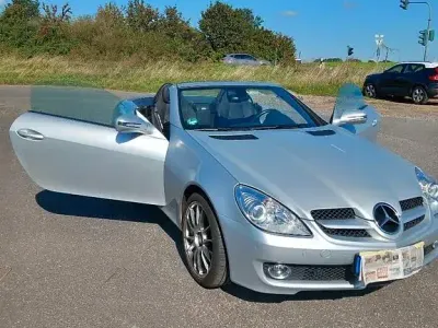 Gebraucht Mercedes SLK200 184 PS (135 kW) 2009 Silber Cabrio