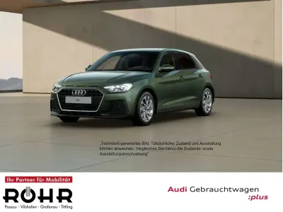 Gebraucht Audi A1 Sportback Advanced 116 PS (85 kW) 2025 Distriktgrün metallic Kleinwagen
