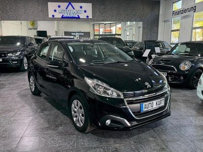 Usata Peugeot 208 Active 82 CV (60 kW) 2019 Nero Utilitaria