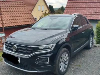Käytetty VW T-Roc Sportline 190 HP (139 kW) 2019 Musta Katumaasturi