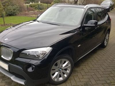 Second-hand BMW X1 241 CP (177 kW) 2009 Negru SUV