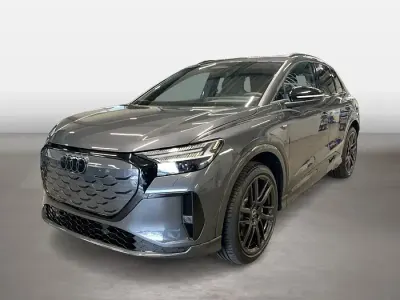 Gebraucht Audi Q4 e-tron Design 219 kW (299 PS) 2026 Grau (tamboragrau) SUV