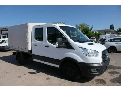 Gebraucht Ford Transit Trend 131 PS (96 kW) 2021 Frost weiß Van