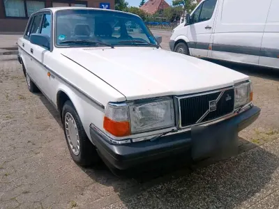 Gebraucht Volvo 240 113 PS (83 kW) 1989 Limousine