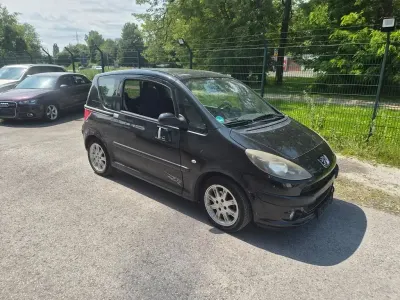 Gebraucht Peugeot 1007 Tendance 73 PS (53 kW) 2005 Schwarz Van / Kleinbus