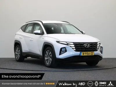 Gebraucht Hyundai Tucson Comfort 150 PS (110 kW) 2022 Weiß SUV