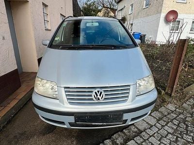 Gebraucht VW Sharan 131 PS (96 kW) 2003 Silber Van / Kleinbus