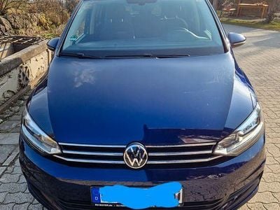 Gebraucht VW Touran Comfortline 150 PS (110 kW) 2021 Blau Van / Kleinbus