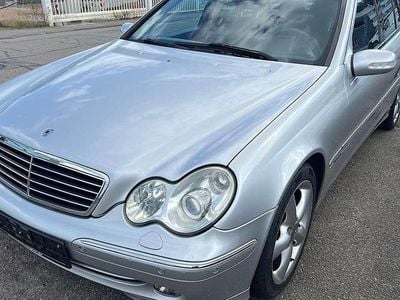 Mercedes C270