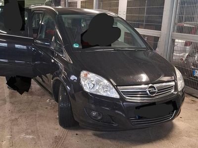 Gebraucht Opel Zafira 140 PS (102 kW) 2008 Schwarz Van / Kleinbus