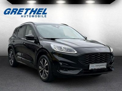 Obsidianschwarz metallic Gebraucht 2022 Ford Kuga ST-Line X SUV | 26.590 € (Fairer Preis)