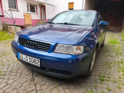 Gebraucht Audi A3 Ambition 101 PS (74 kW) 1999 Blau Kleinwagen