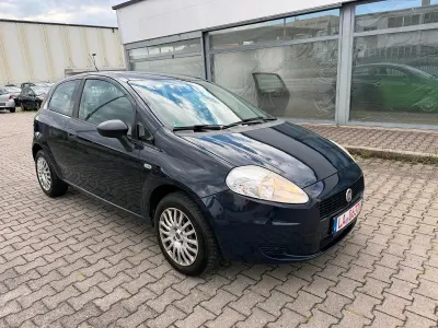Gebraucht Fiat Grande Punto Active 65 PS (47 kW) 2009 Schwarz Kleinwagen