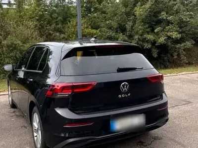 Gebraucht VW Golf VII Style 150 PS (110 kW) 2020 Schwarz Limousine