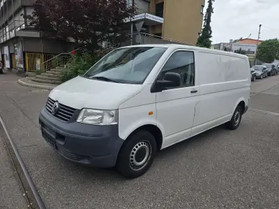 Gebraucht VW Transporter 102 PS (75 kW) 2007 Grauweiß r9002 Van