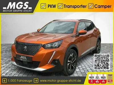 Gebraucht Peugeot 2008 Allure 101 PS (74 kW) 2021 Lackierung orange fusion/typ aussenverkleidung metalliclackierung SUV