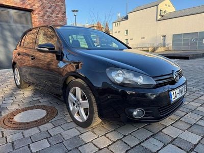 Gebraucht VW Golf VI Team 122 PS (89 kW) 2010 Schwarz Kleinwagen