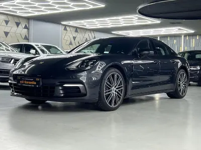 Gebraucht Porsche Panamera Turbo 330 PS (242 kW) 2018 Grau Limousine