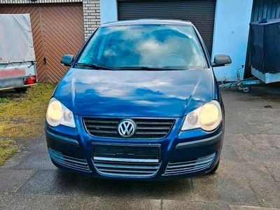 Second-hand VW Polo 64 CP (47 kW) 2007 Albastru Hatchback