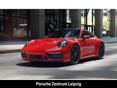 Porsche 911 Carrera 4 GTS
