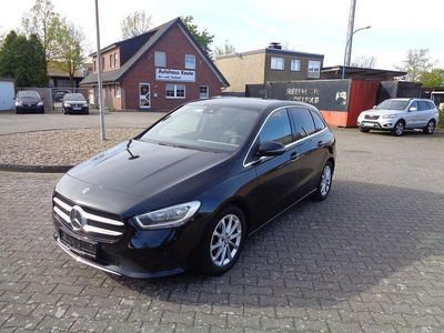 Gebraucht Mercedes B180 Progressive 136 PS (100 kW) 2019 Schwarz Van / Kleinbus