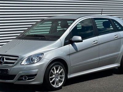 Mercedes B180